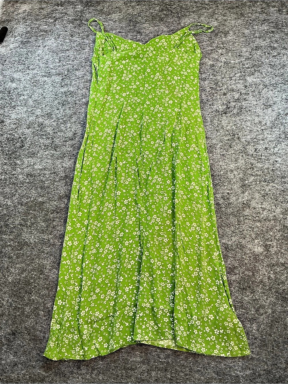 Reformation Juliette Dress Floral Maxi Green & White Size 6